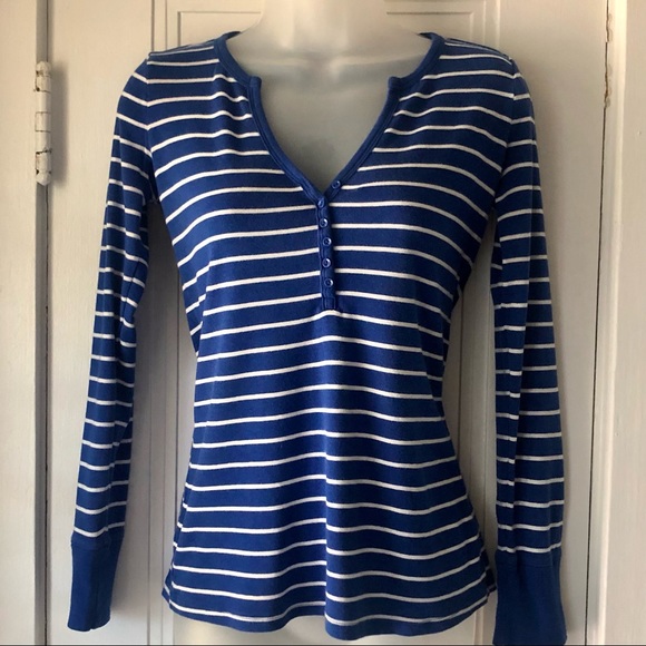 🟢[GAP] “Supersoft” Striped V-Neck Henley - Picture 3 of 13